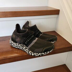 Stella McCartney x adidas women's ultraboost sneakers in size US 8